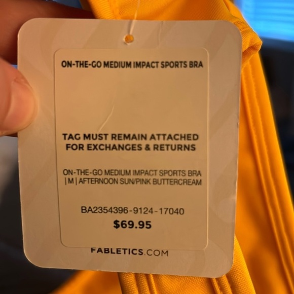 NWT Fabletics On the Go Medium Impact Bra | Afternoon Sun/Pink Buttercream | M | - Picture 6 of 7